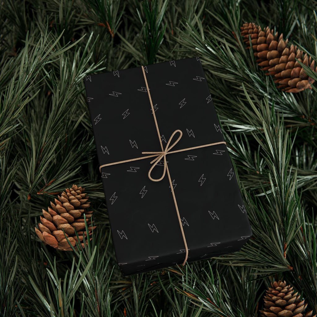 OIJIM BOLT WRAPPING PAPER – BLACK & WHITE