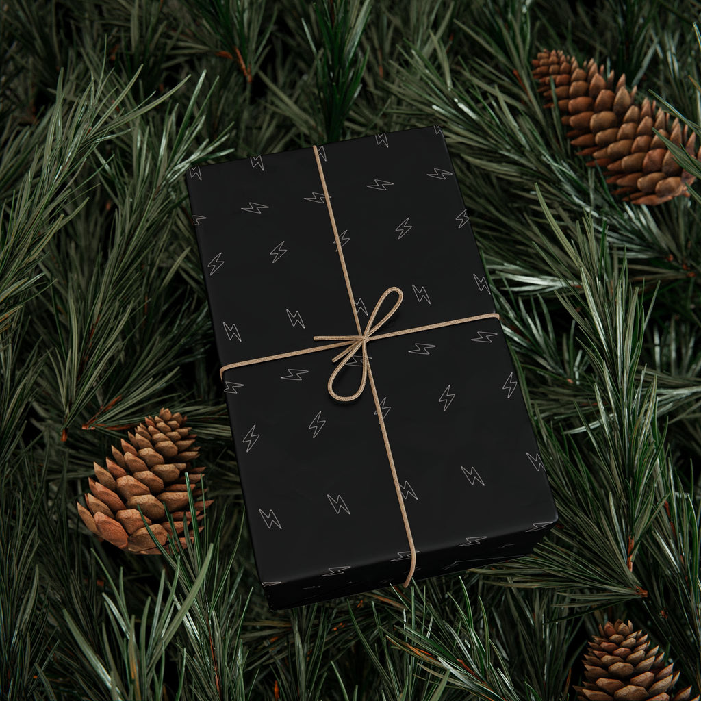 OIJIM BOLT WRAPPING PAPER – BLACK & WHITE